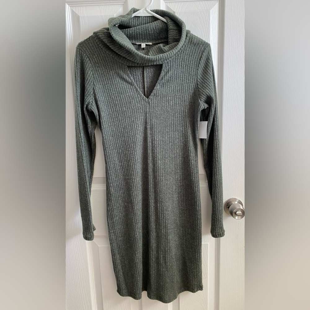 Charlotte Russe Long Sleeve Knit Turtleneck Dress Olive Green Size M NWT